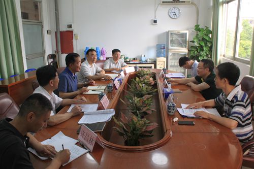 广东省纪委驻教育厅纪检组组长阙定胜一行到我院调研